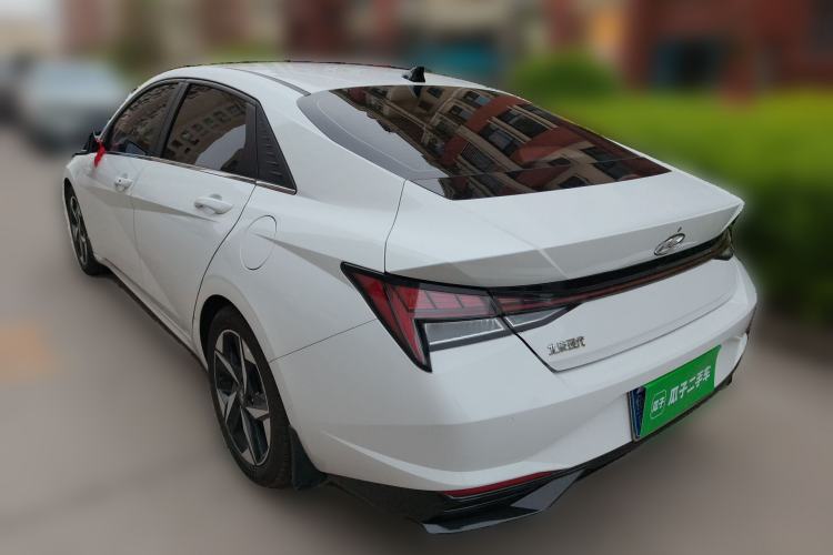 Used Hyundai Elantra 2022 1.5L CVT LUX Prestige Edition Rear Left 45 Deg