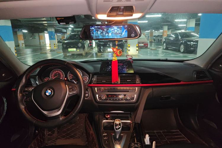 Used BMW 3 Series 2015 320i Sport Design Package