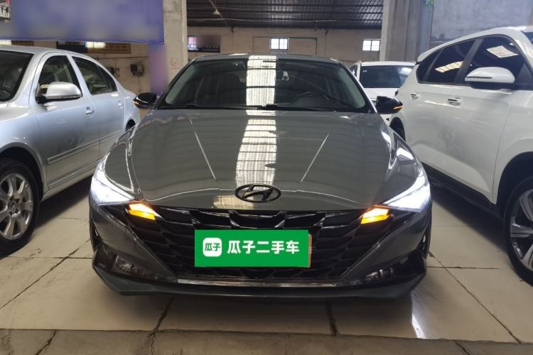 Used Hyundai Elantra 2021 1.5L CVT LUX Prestige Edition