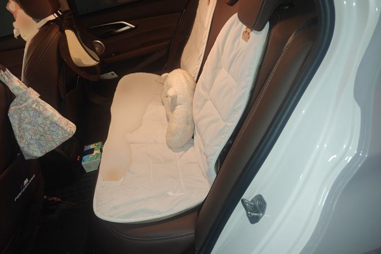 Used BMW 1 Series 2023 120i M Sport Night Edition Left Rear Seat