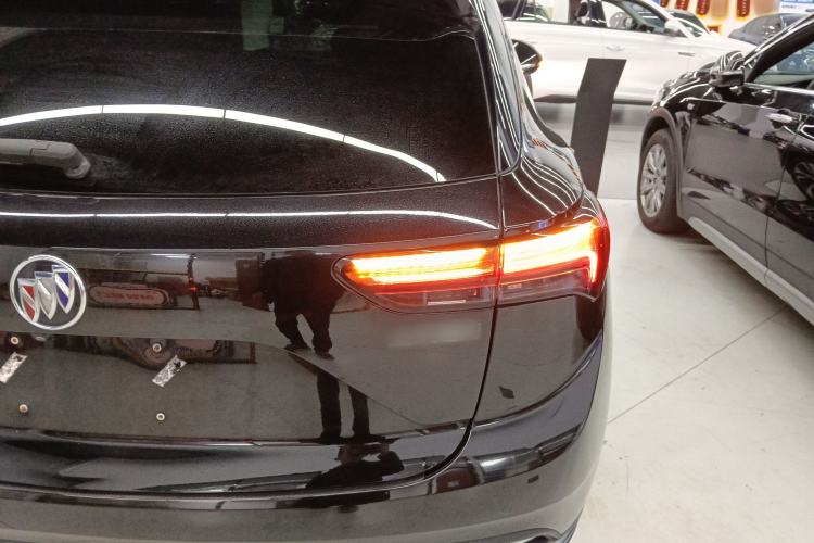 Used Buick Envision 2023 Encore S 552T Two-Wheel Drive Luxury Model
