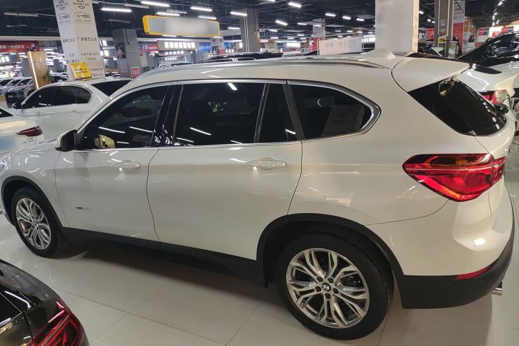 Used BMW X1 2018 sDrive20Li Leading Model
