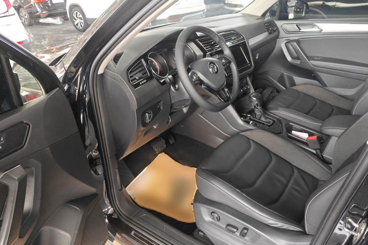 Used Volkswagen Tiguan L 2019 330TSI Automatic Two-Wheel Drive Panoramic Comfort Edition China V Standard