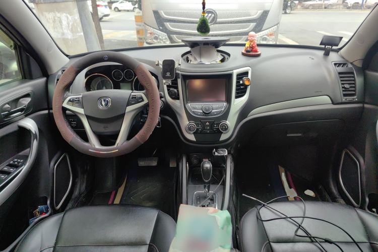 Used CHANGAN CS35 2016 1.6L Automatic Luxury Model China V Standard