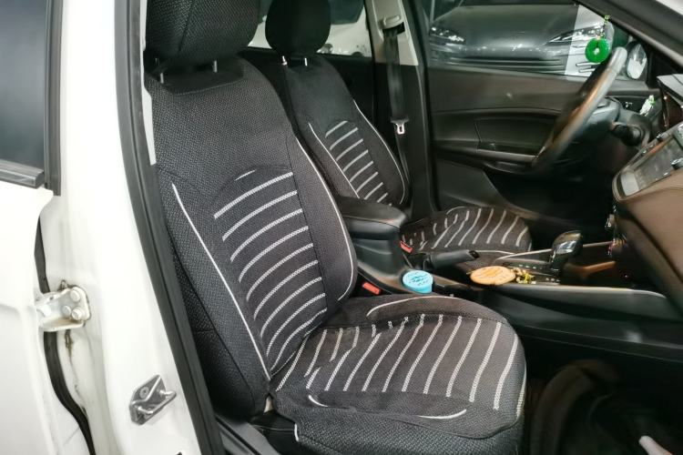 Used Ford Escort 2019 Revised Version 1.5L Automatic Enjoyment Type China VI Standard Right Front Seat