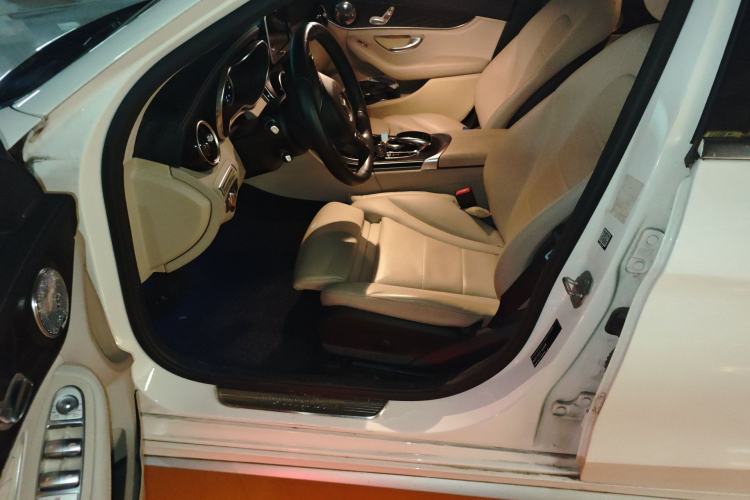 Used Mercedes-Benz C-Class 2015 C 180 L Sport Edition Driver Seat