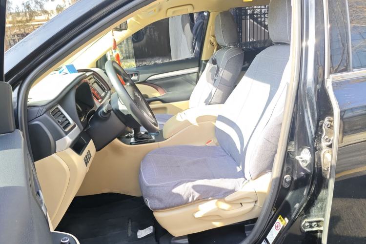 Used Toyota Highlander 2017 2.0T Two-Wheel Drive Elite Edition 5 Seats