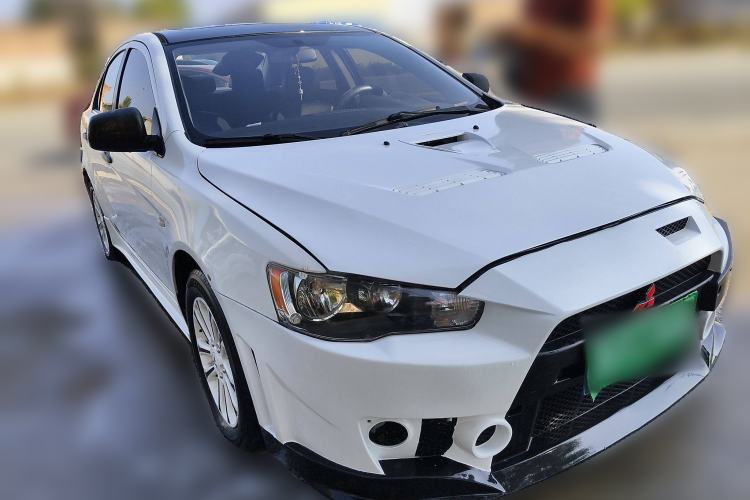 Used Mitsubishi Lancer EX 2012 Classic 1.8L CVT Black-and-White Edition
