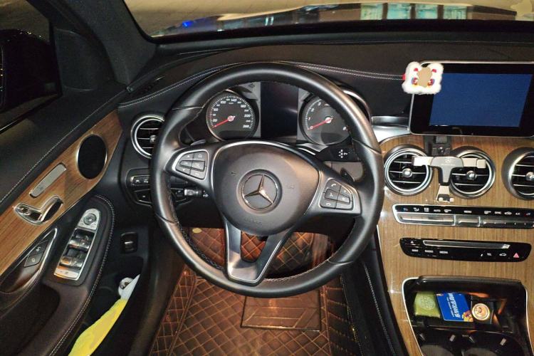 Used Mercedes-Benz GLC Coupe 2017 GLC 260 4MATIC Coupe SUV