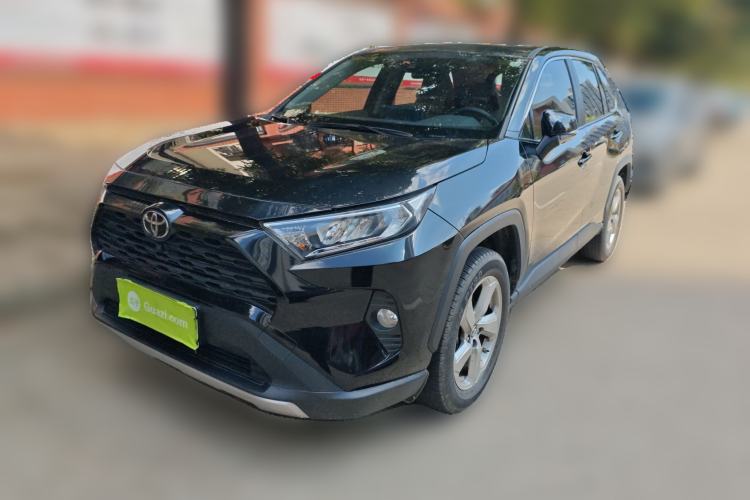 Used Toyota RAV4 2021 2.0L CVT Two-Wheel Drive Fashion PLUS Edition