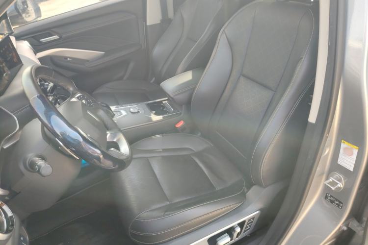 Used Wey VV6 2020 2.0T Four-Wheel Drive Zhiyu+