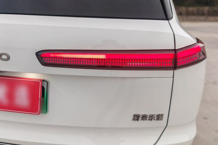 Used ONVO Luxeed L90 2025 Model—Max Six-Seater Version