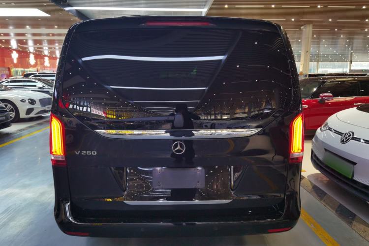 Used Mercedes-Benz V-Class 2022 V 260 Prestige Edition
