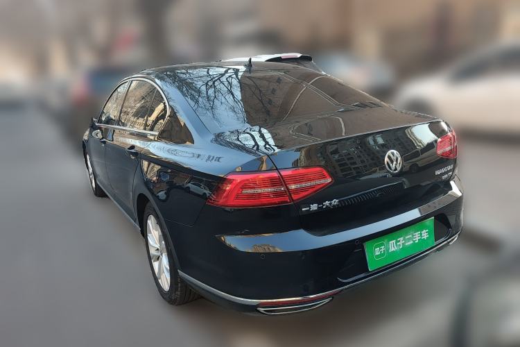 Used Volkswagen Magotan 2018 330TSI DSG Luxury Model Rear Left 45 Deg