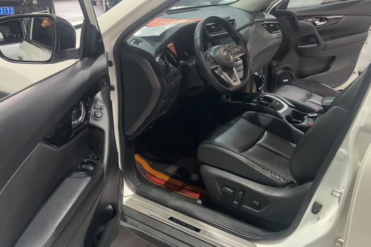 Used Nissan X-Trail 2020 2.5L XL ITS CVT 4WD Deluxe Navigation Edition Driver Seat