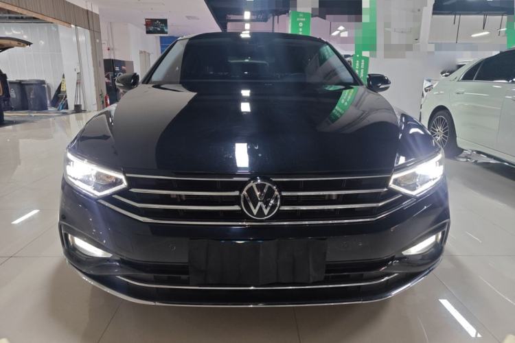 Used Volkswagen Magotan 2020 330TSI DSG Luxury Edition Front