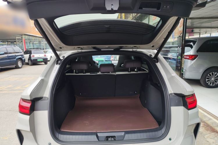 Used BYD Song PLUS New Energy 2025 EV Smart Drive Edition 605km Flagship Model Trunk