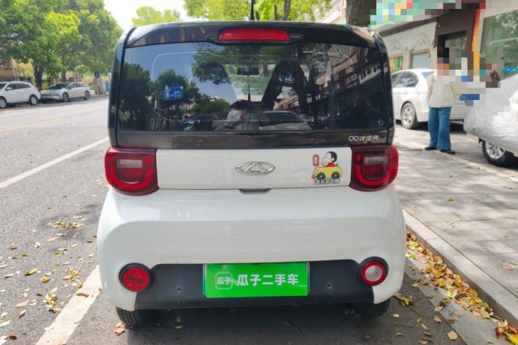 Used Chery QQ Ice Cream 2022 170km Sundae Phosphate Lithium-Ion Rear