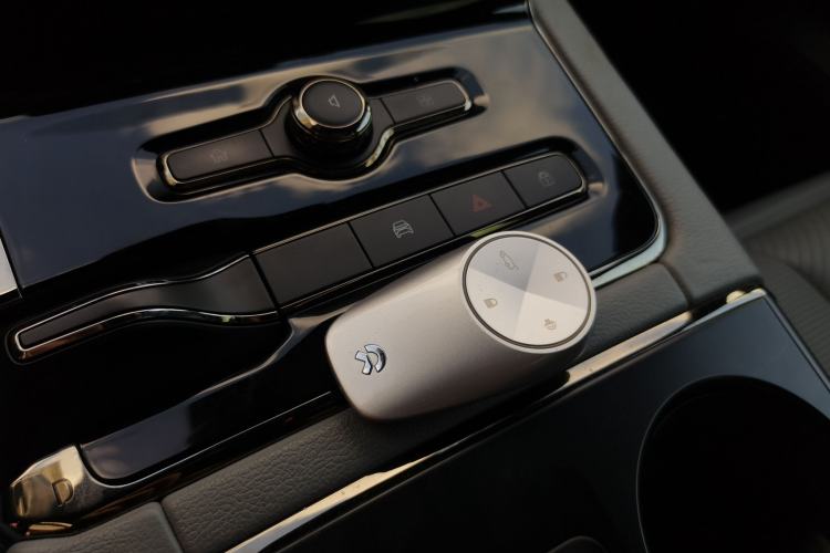 Used Nio ES8 2022 75 kWh Six-Seater Version