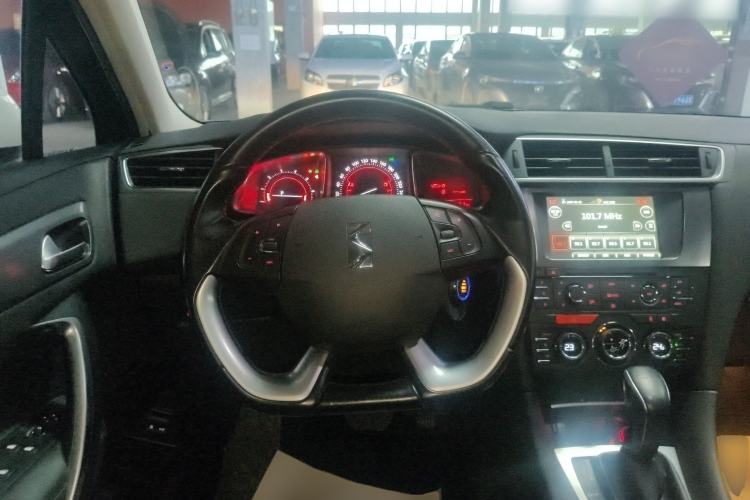 Used DS 5LS 2015 1.6T Elegant Edition THP160