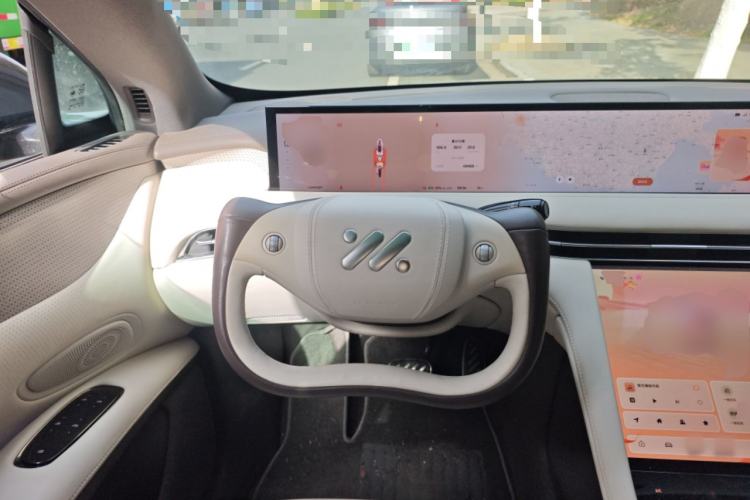 Used IM LS7 2023 100kWh Lux Rear-Drive Version Steering Wheel