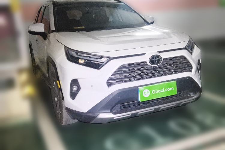 Used Toyota RAV4 2024 2.0L CVT Two-Wheel Drive Fashion Plus Edition Front Right 45 Deg