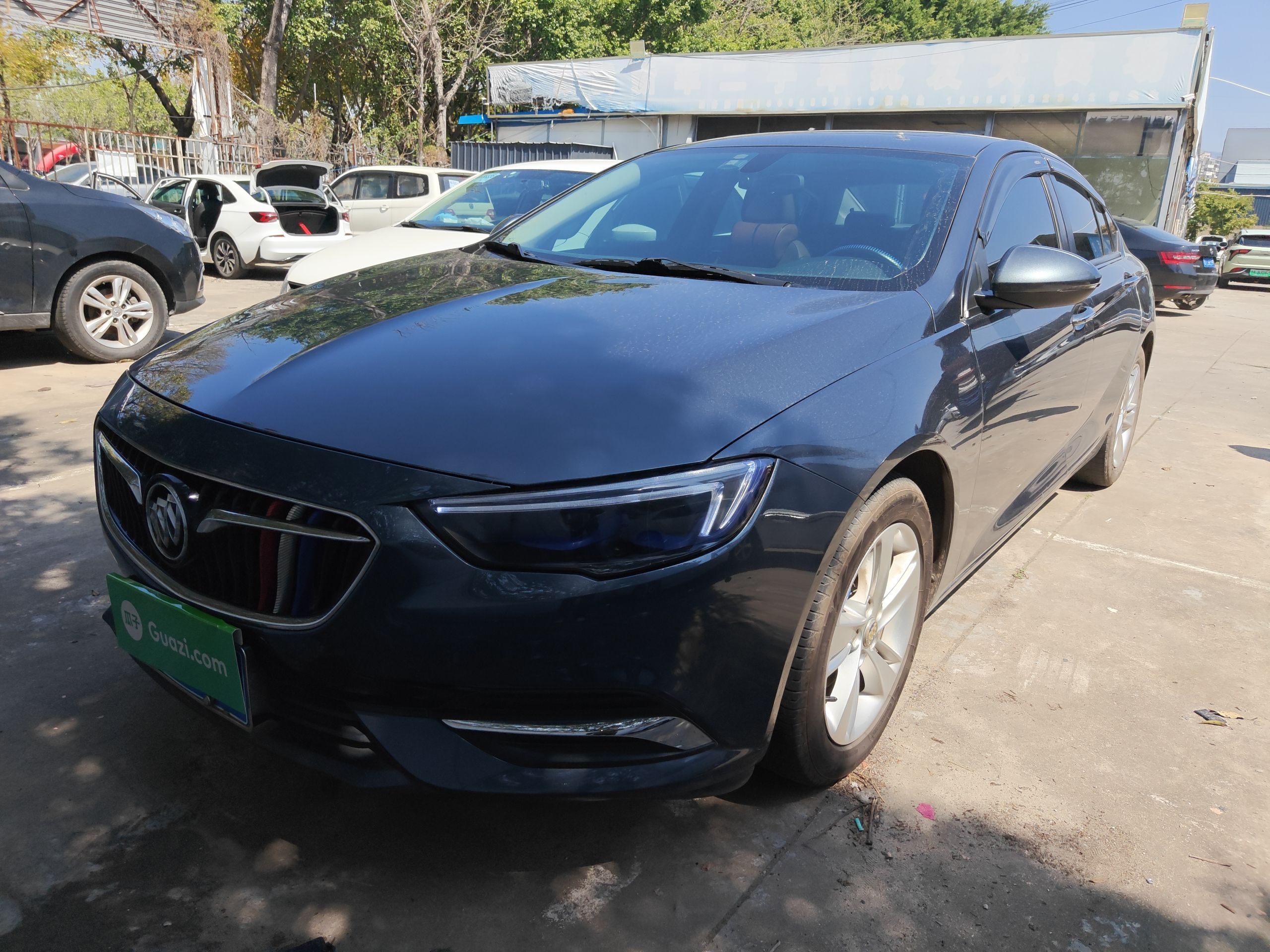 Parte inferior delantera