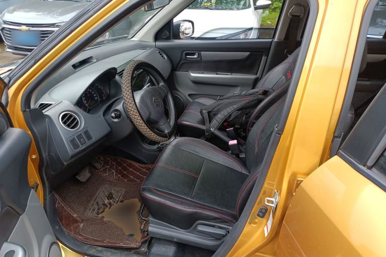 Used Suzuki Swift 2015 1.5L Automatic Limited Edition Left Front Seat