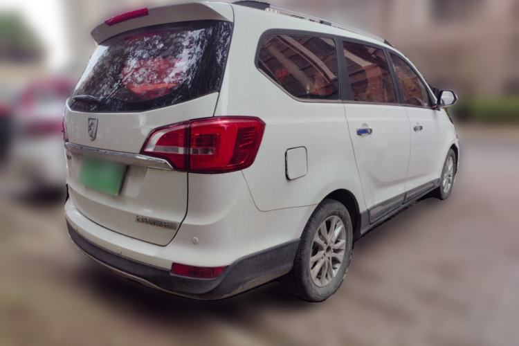 Used Baojun 730 2016 1.5L Manual Comfort Version 7 Seats China V Emission Standard