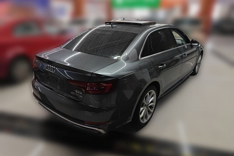 Used Audi A4L 2019 40 TFSI Fashion Edition China VI Emission Standard Rear Right 45 Deg