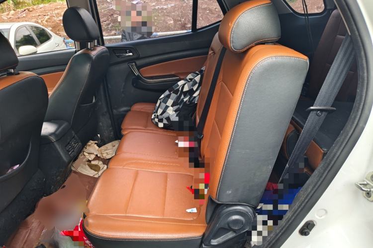 Used Oshan CX70 2016 1.6L Manual Luxury Model
