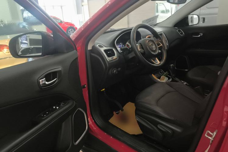 Used Jeep Compass 2017 200T Automatic Family Edition