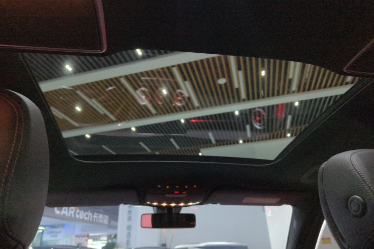 Used Mercedes-Benz GLC 2022 Second Facelift GLC 260 L 4MATIC Dynamic Edition
