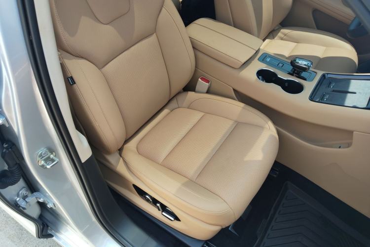 Used Hima AITO M5 2023 Extended-Range Rear-Drive Intelligent Driving Version Right Front Seat