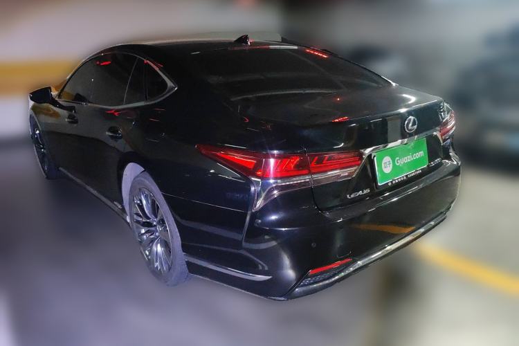 Used Lexus LS 2018 500h Executive Edition China V Standard