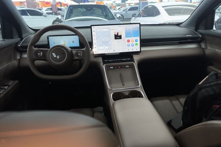 Used Wuling Xingguang S 2024 130 km Flagship Version Center Console