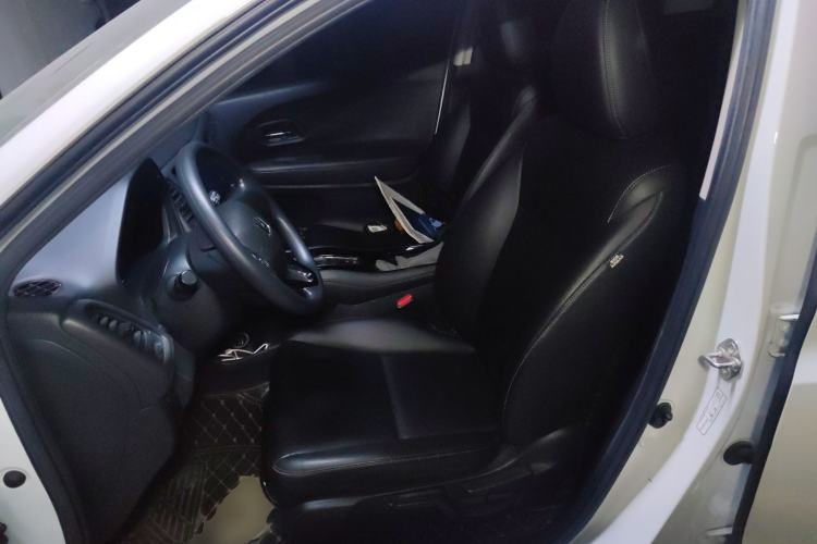 Used Honda Vezel 2017 1.8L CVT Front-Wheel Drive Pioneer Edition
