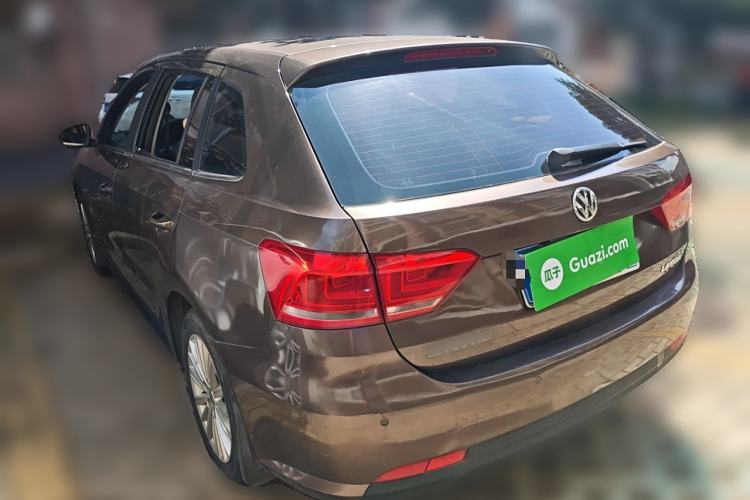 Used Volkswagen Gran Lavida 2013 1.6L Manual Comfort Model