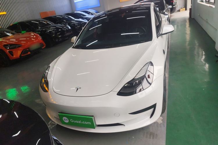 Used Tesla Model 3 2022 Rear-Wheel-Drive Version Front