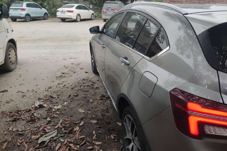 Used Geely Auto Vision S1 2019 Upgraded Model 1.5L CVT Luxury Version