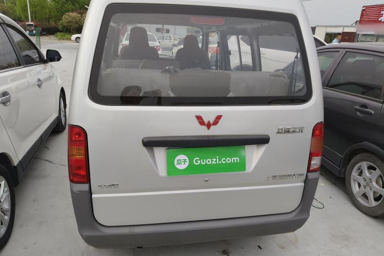 Used Wuling Zhiguang 2015 1.2L Practical LS-I Model Rear