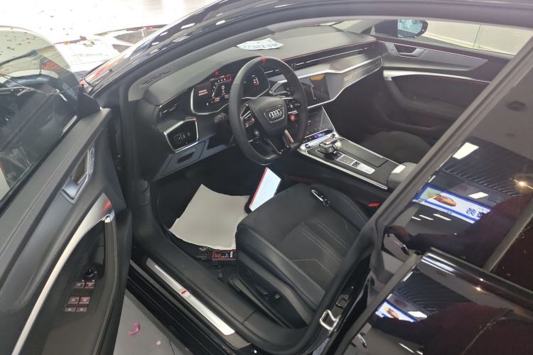 Used Audi A7L 2024 45 TFSI Luxury Edition
