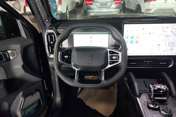 Used JETOUR Traveler 2023 2.0T All-Wheel Drive CrossPRO+