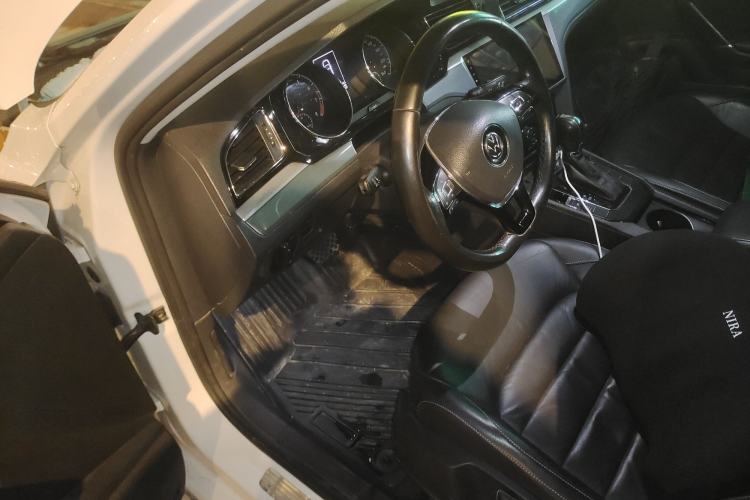 Used Volkswagen Lamando 2015 280TSI DSG Comfort Edition