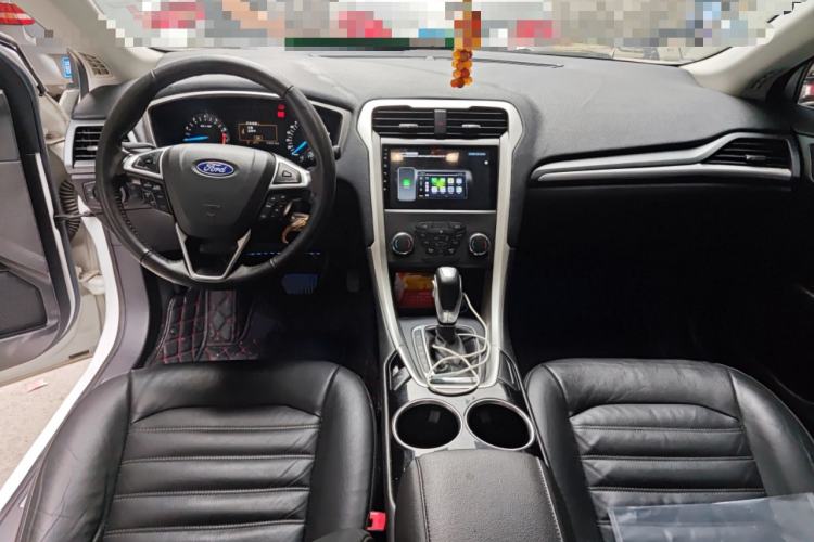 Used Ford Mondeo 2013 1.5L GTDi180 Fashion Edition Center Console