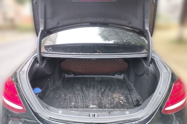 Used Mercedes-Benz E-Class 2017 E 300 L Luxury Model