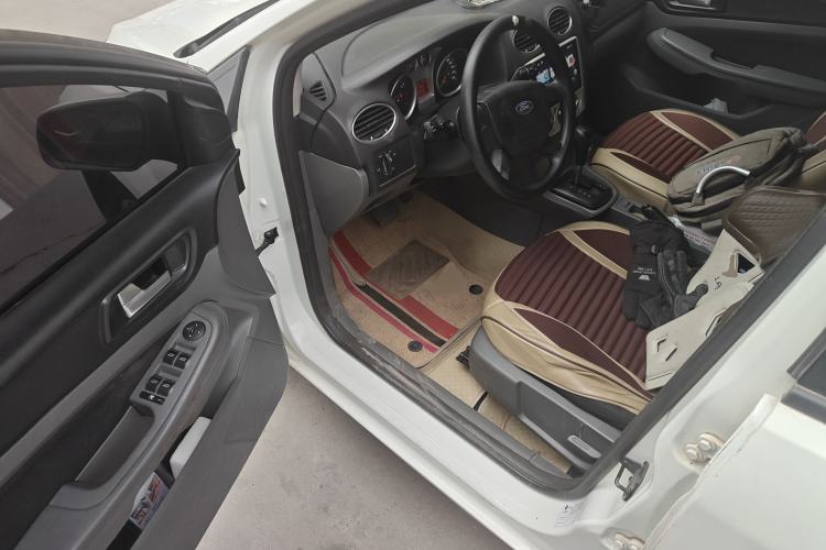 Used Ford Focus 2012 Hatchback Classic 1.8L Automatic Base Model