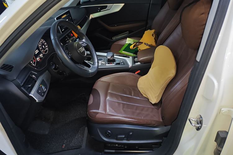 Used Audi A4L 2018 30th Anniversary Edition 40 TFSI Fashion Model