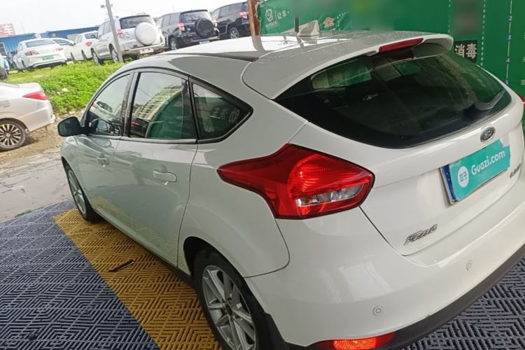 Used Ford Focus 2017 Hatchback 1.6L Automatic Fashion Edition Smart Drive Version Rear Left 45 Deg