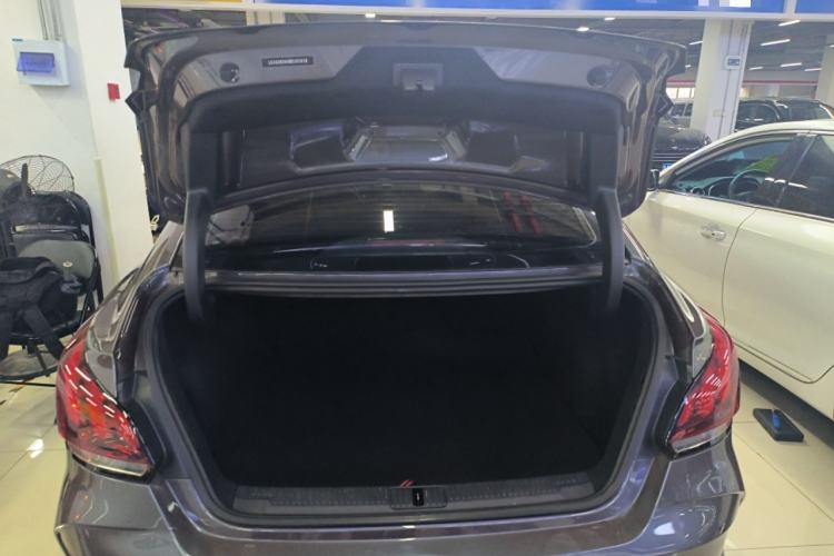 Used MG 5 2021 300TGI DCT Elegant Luxury Edition